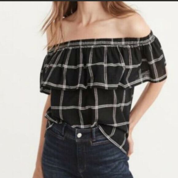 Abercrombie & Fitch Women's Black & White Plaid Off Shoulder Ruffle Blouse Small - Picture 1 of 9